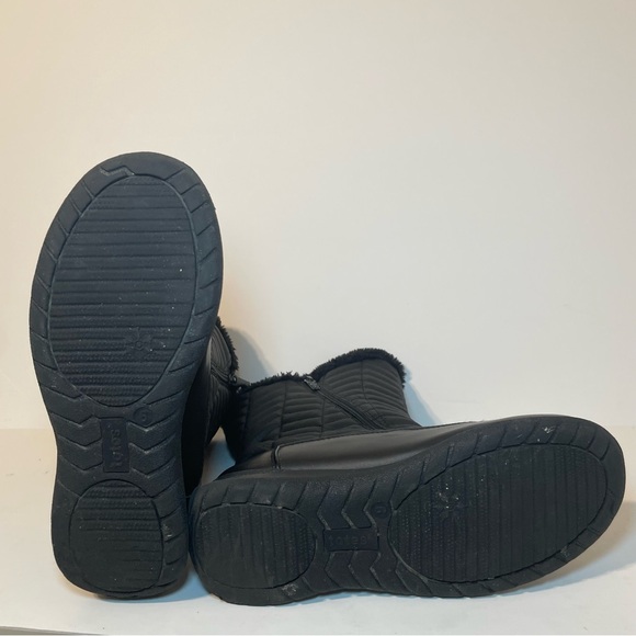 Totes Winter Snow Boots Women 6M Helena Black Faux Leather Zip Faux Fur Quilted - Picture 9 of 15